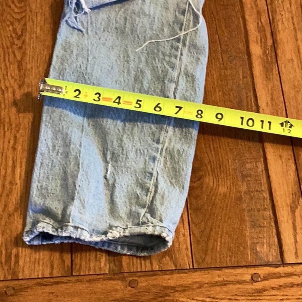 Abercrombie & Fitch distressed ultra high rise 90s straight leg jeans. Sz 29/6S - Picture 9 of 11
